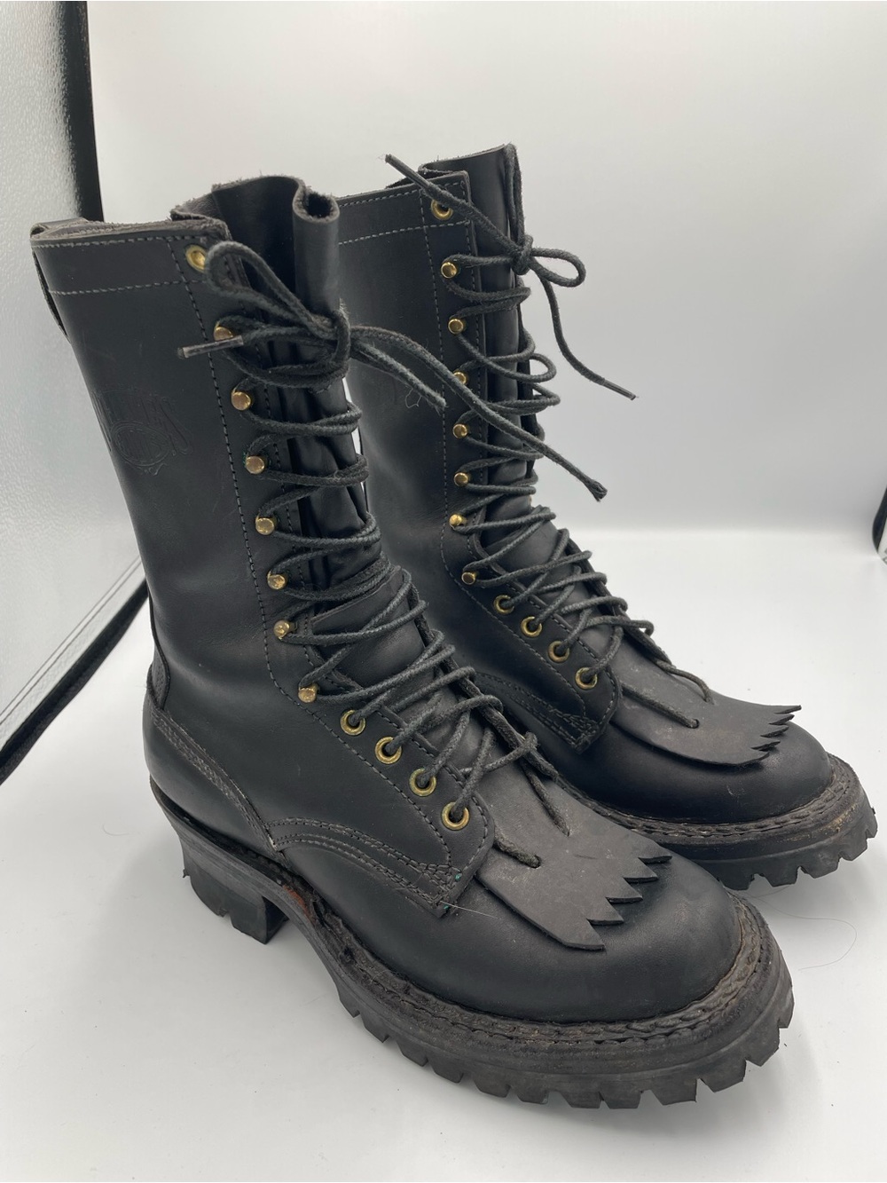 White's Smokejumper Black  Lace-To-Toe. Size 7C
